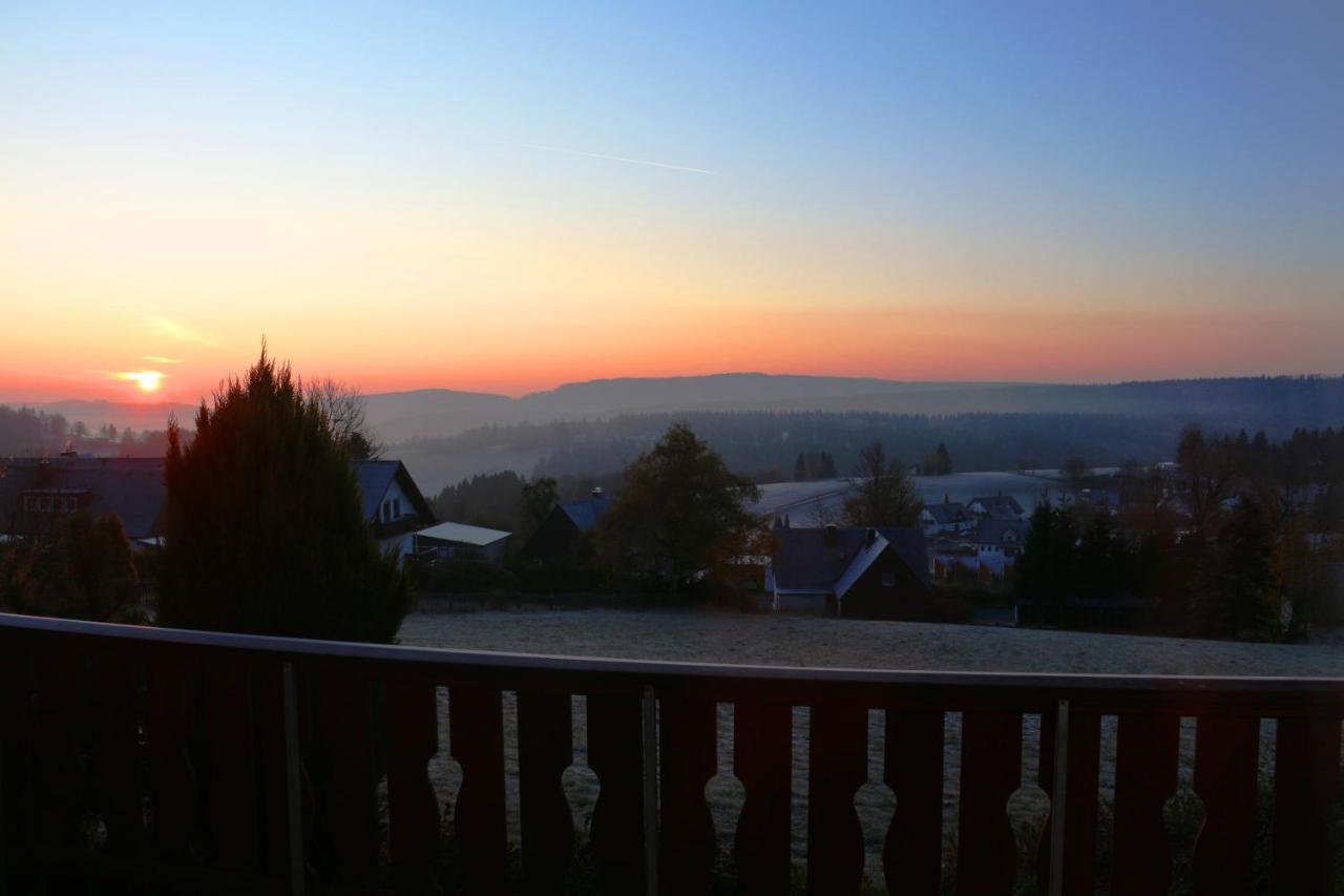 Ferienwohnung Little Home In Winterberg-Neuastenberg المظهر الخارجي الصورة
